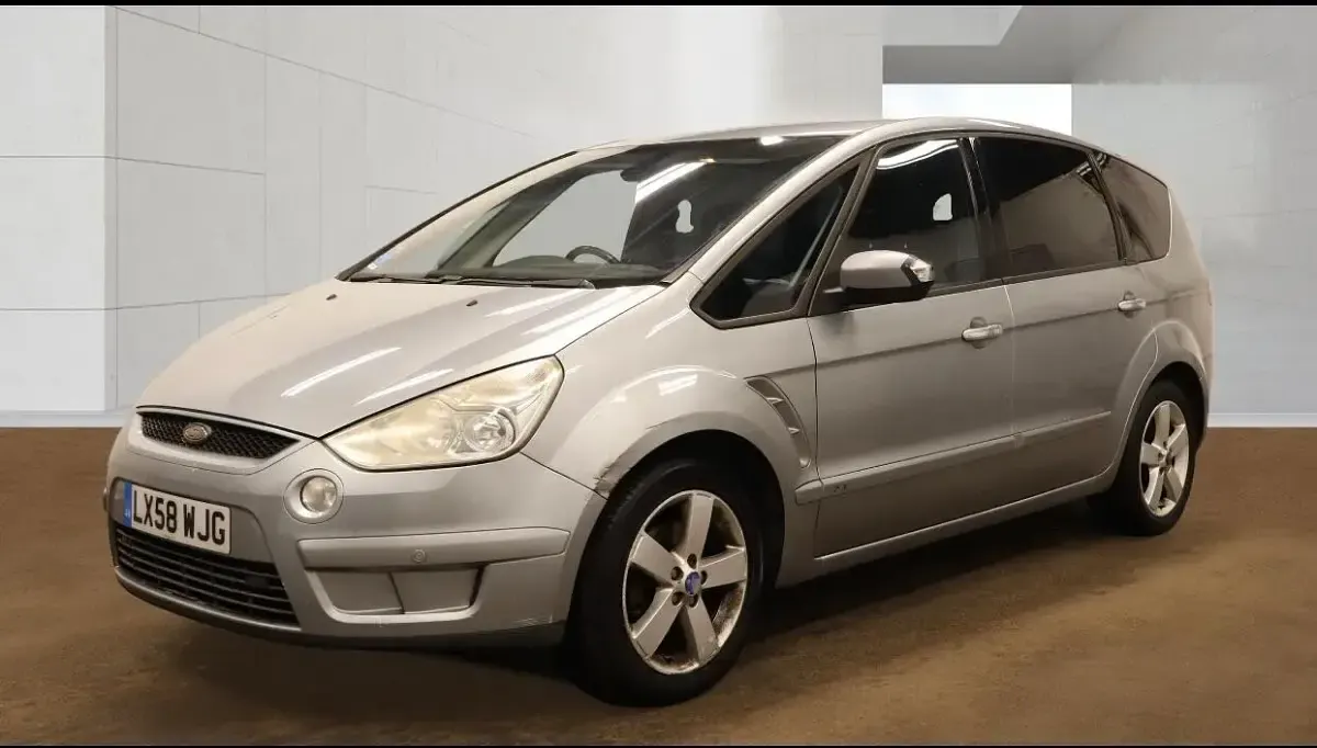 Used Ford S-MAX Titanium 140 HP (102 kW) 2008 Silver MPV
