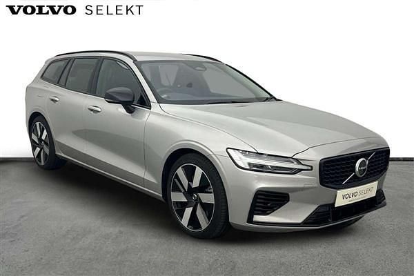 Silver Used 2025 Volvo V60 Plus Estate | £37,750 (Expensive) - Image 1/3