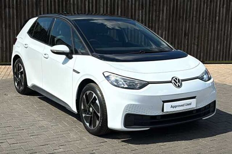 Used 2021 VW ID.3 Pro Performance Hatchback | £15,699 (Fair price) - Image 1/4