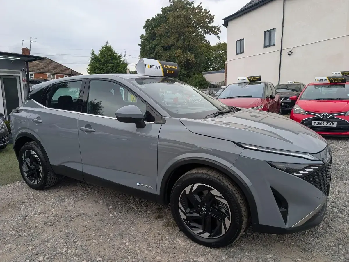 Used Nissan Qashqai Acenta Premium 190 HP (139 kW) 2024 Grey SUV