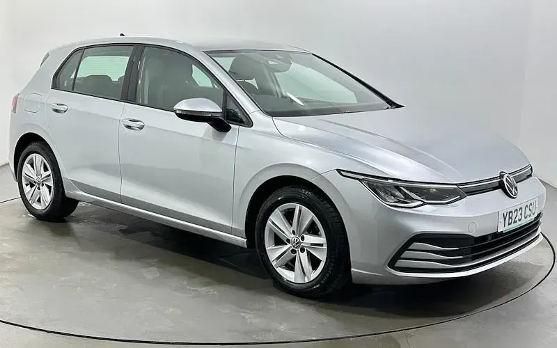Used VW Golf VIII Life 131 HP (96 kW) 2023 Hatchback