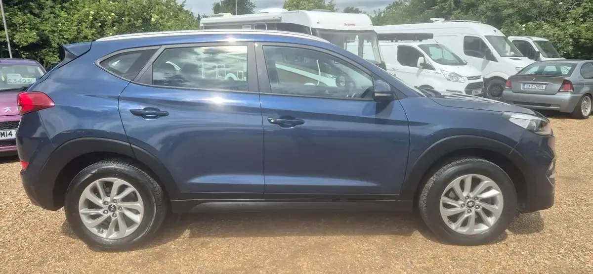 Used Hyundai Tucson SE 2017 Blue SUV