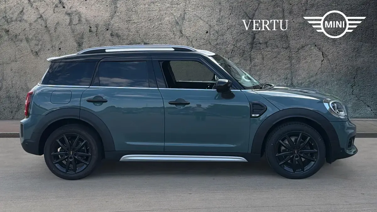 Used Mini Countryman Sport 136 HP (100 kW) 2020 Sage green metallic SUV