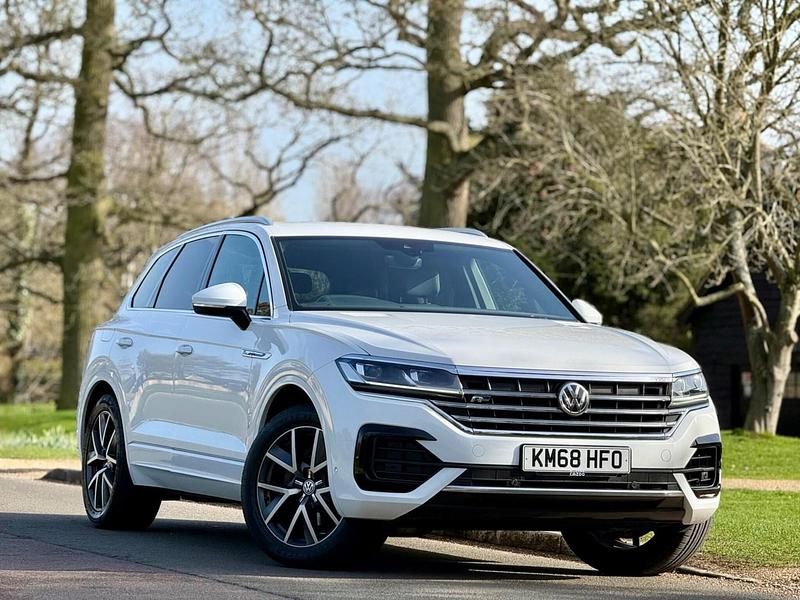 Used VW Touareg R-line 286 HP (210 kW) 2018 White SUV