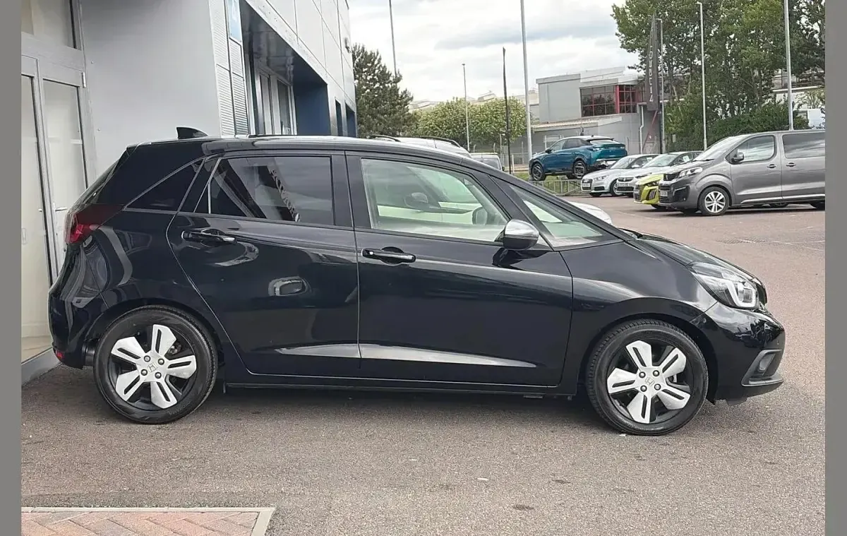 Used Honda Jazz Hybrid 109 HP (80 kW) 2022 Black Hatchback