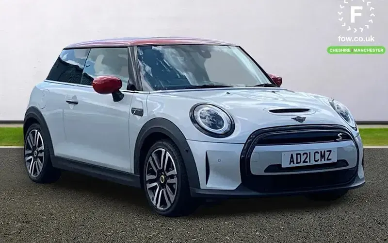 Used Mini Cooper Level 3 135 kW (184 HP) 2023 Hatchback