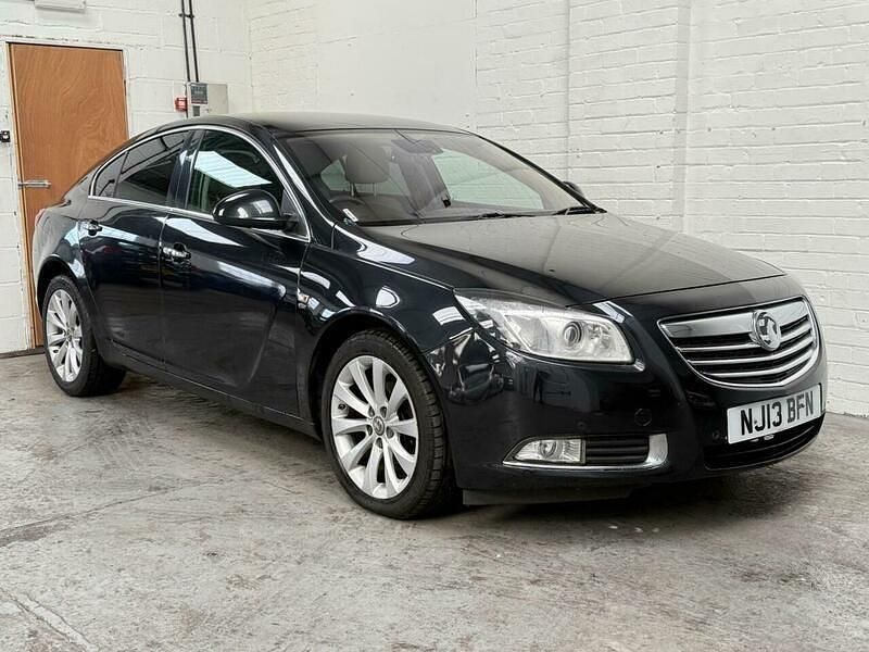 Black Used 2013 Vauxhall Insignia Elite Hatchback | £1,500 (Good price) - Image 1/4