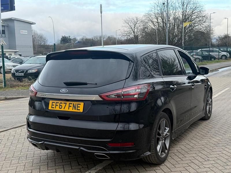 Used Ford S-MAX ST-Line 2018 Black MPV