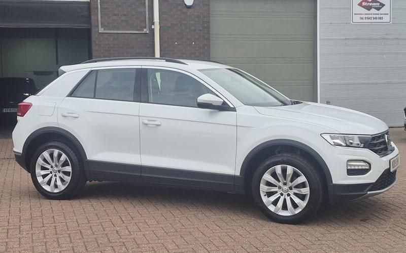 Used VW T-Roc SE 150 HP (110 kW) 2021 SUV