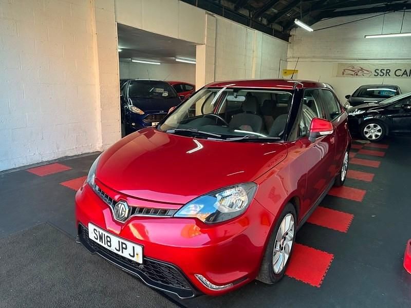 Used MG MG3 106 HP (77 kW) 2018 Red Hatchback