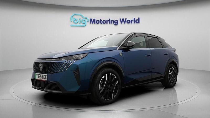 Used Peugeot e-3008 GT 154 kW (210 HP) 2025 SUV