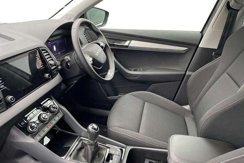 Used Skoda Karoq SE 116 HP (85 kW) 2025 Grey SUV