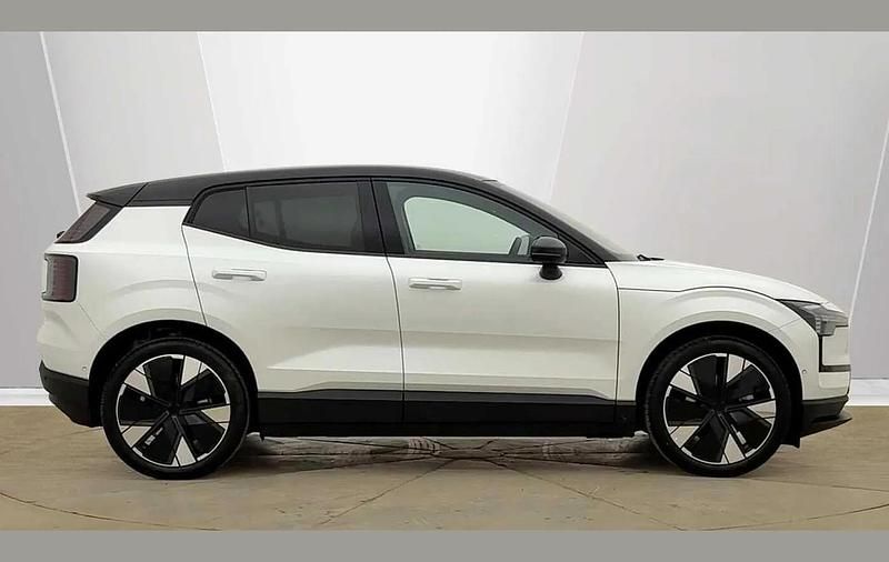 New Volvo EX30 Ultra 196 kW (267 HP) 2025 White SUV