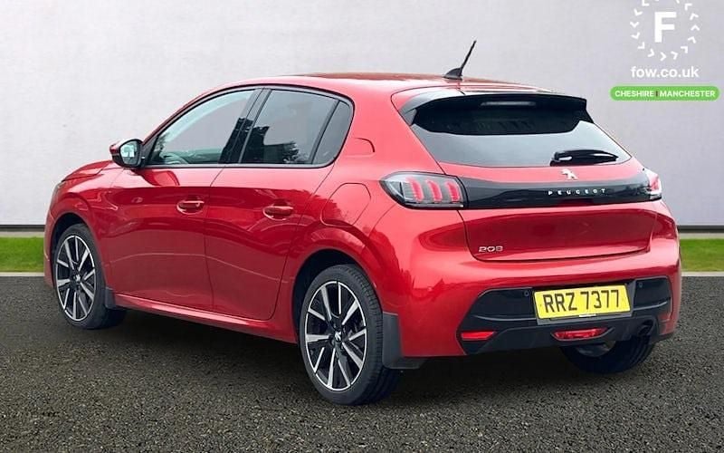 Used Peugeot 208 Allure 102 HP (75 kW) 2020 Red Hatchback