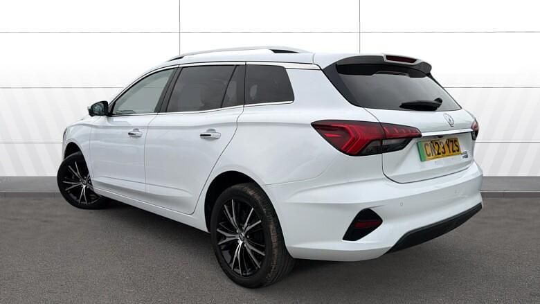 Used MG MG5 EV Trophy 114 kW (156 HP) 2023 White Estate