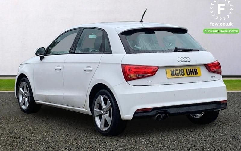 Used Audi A1 Sportback Sport 125 HP (91 kW) 2018 White Hatchback