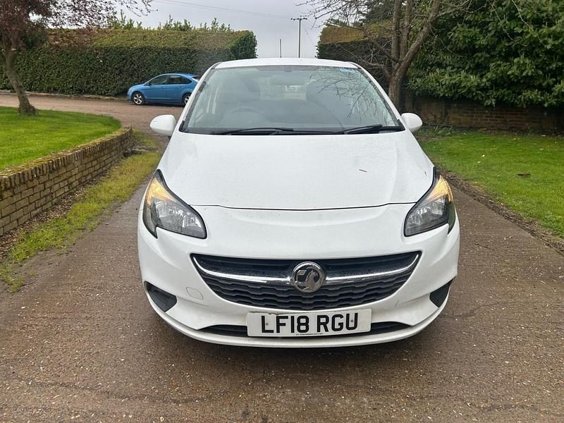 Used Vauxhall Corsa 2018 White Hatchback