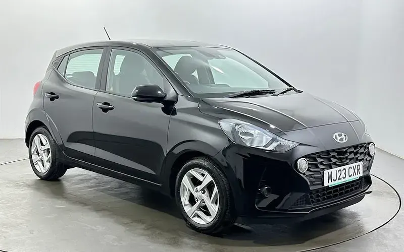 Used Hyundai i10 SE 67 HP (49 kW) 2023 Hatchback