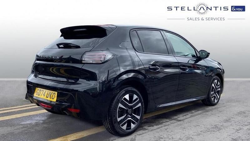 Used Peugeot 208 Allure 99 HP (72 kW) 2025 Black Hatchback