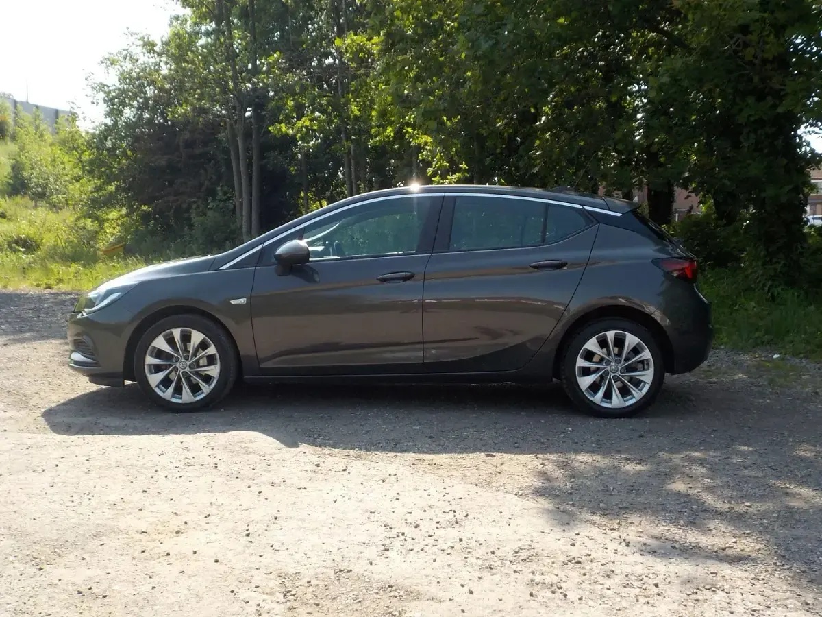 Used Vauxhall Astra 2017 Grey Hatchback