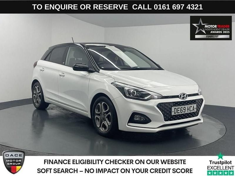 White Used 2019 Hyundai i20 Hatchback | £9,720 (Fair price) - Image 1/3