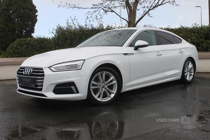 Used Audi A5 Sportback Sport 150 HP (110 kW) 2018 White Hatchback