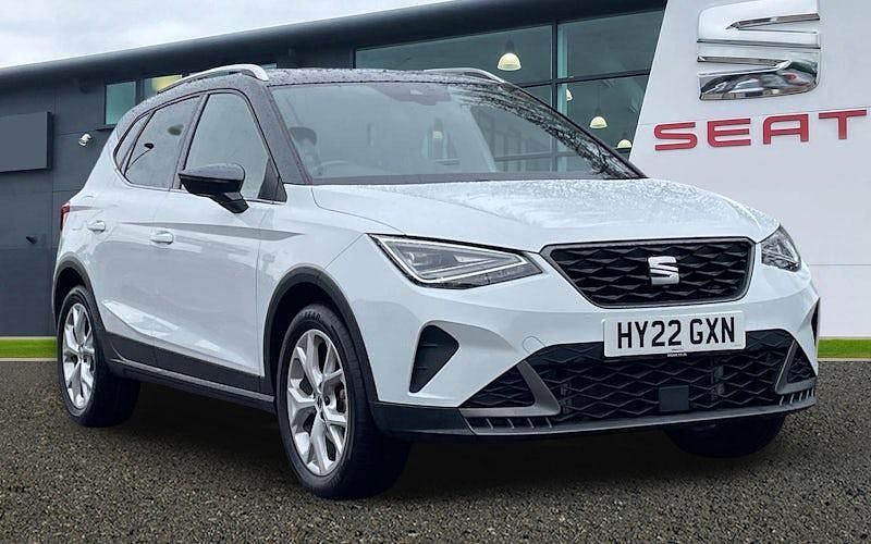 Used 2023 Seat Arona FR SUV | £13,853 (Fair price) - Image 1/4