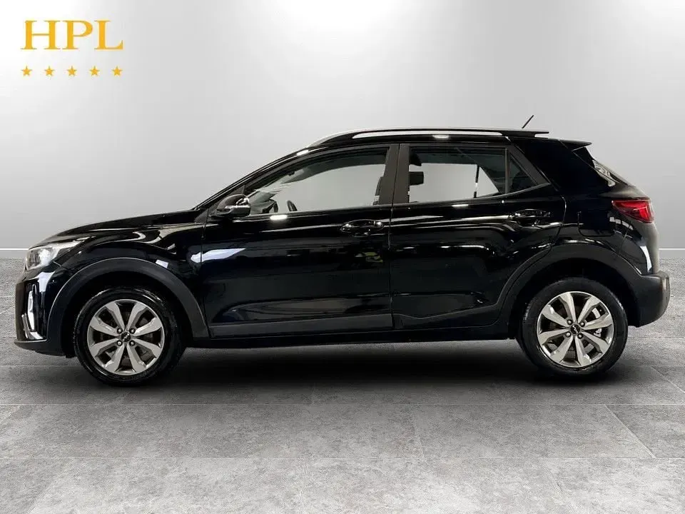 Used Kia Stonic 99 HP (72 kW) 2023 Black SUV