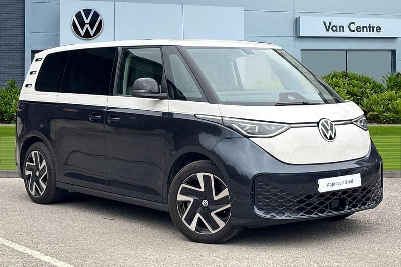 White Used 2024 VW ID. Buzz Pro MPV | £46,991 (Expensive) - Image 1/4