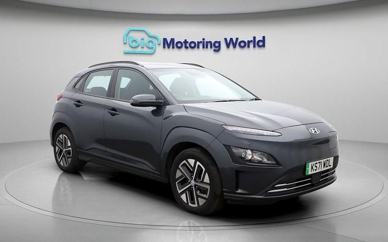Second-hand Hyundai Kona SE 100 kW (136 CP) 2022 Gri SUV