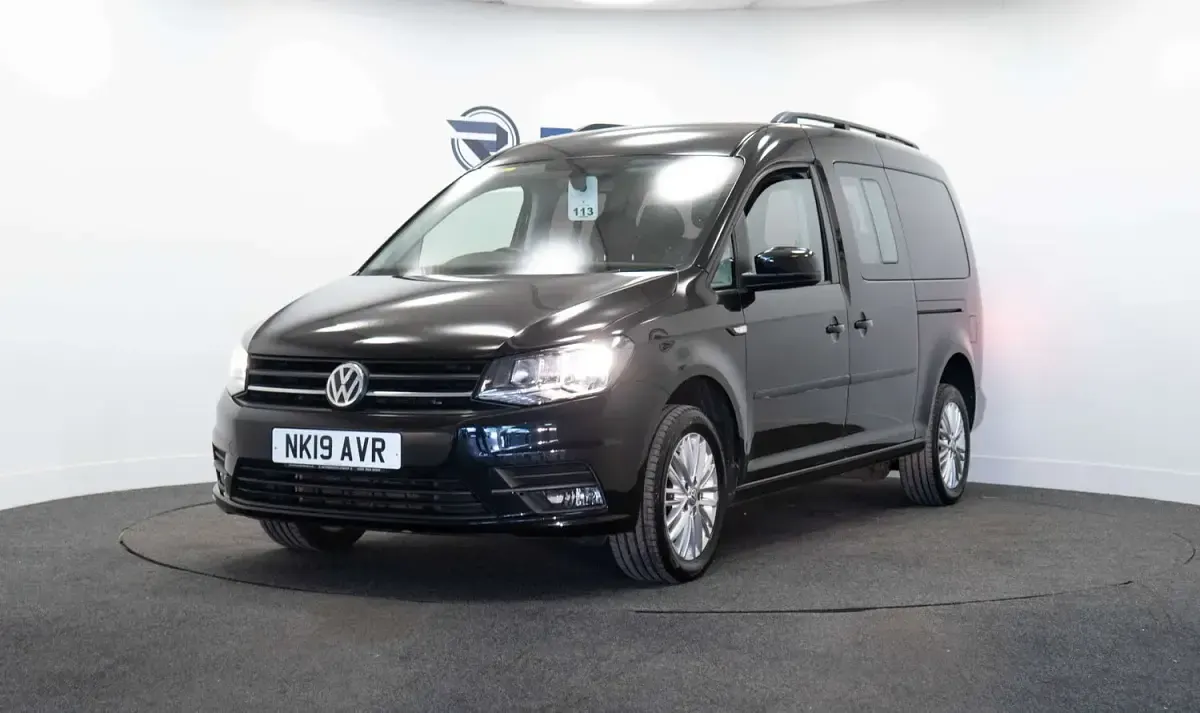 Used VW Caddy Life 101 HP (74 kW) 2019 Black MPV