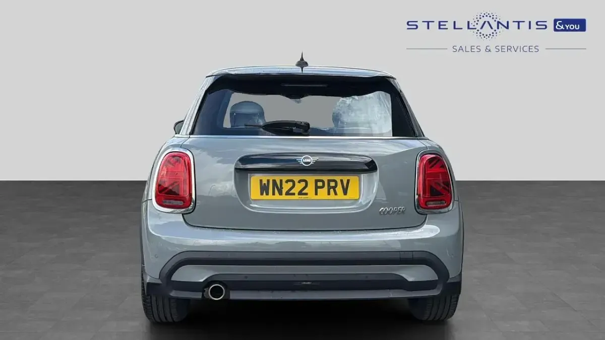 Used Mini Cooper Exclusive 134 HP (98 kW) 2022 Grey Hatchback