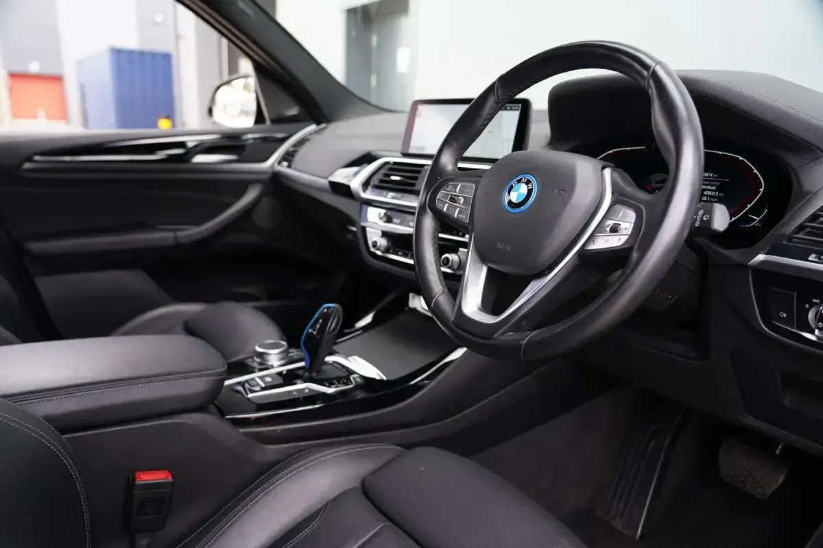 Used BMW iX3 210 kW (286 HP) 2021 White SUV