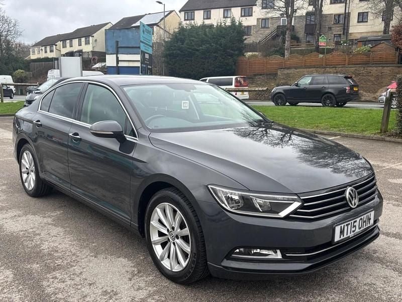 Used VW Passat Business 120 HP (88 kW) 2015 Grey Sedan