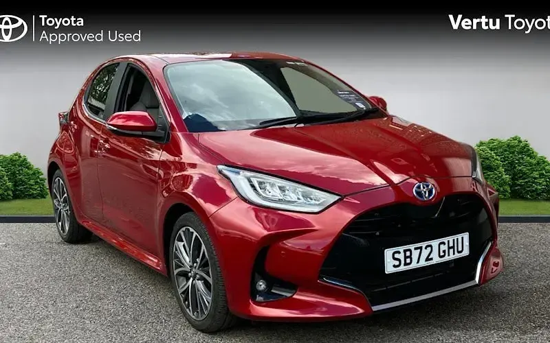 Used Toyota Yaris Hybrid 116 HP (85 kW) 2025 Hatchback