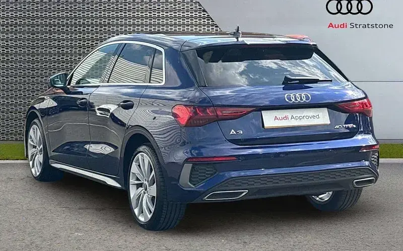 Used Audi A3 Sportback e-tron S-Line 204 HP (150 kW) 2025 Hatchback