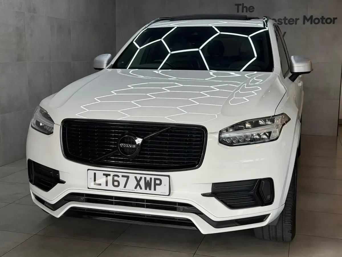 Used Volvo XC90 R-Design Pro 2017 White SUV