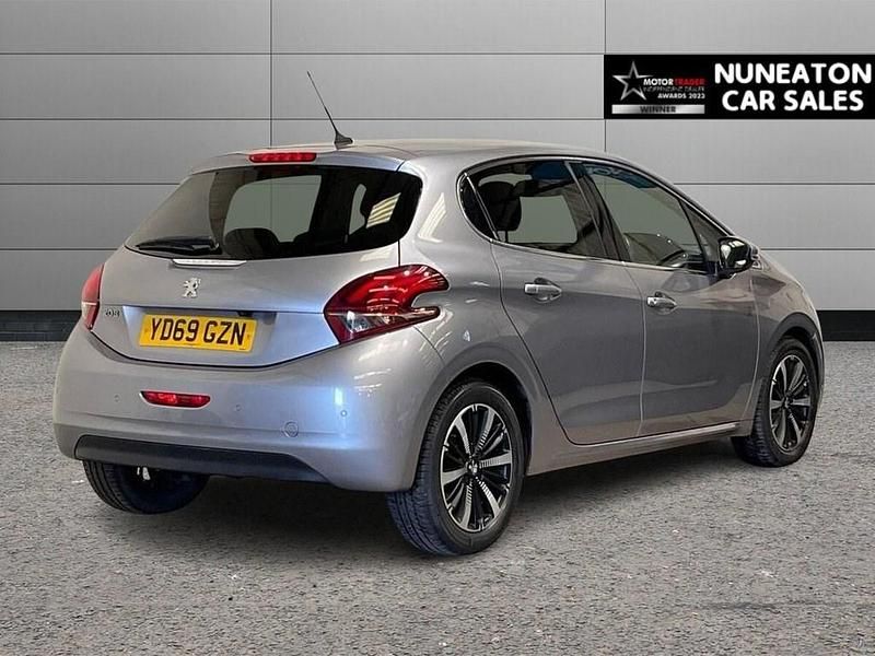Used Peugeot 208 S 82 HP (60 kW) 2019 Grey Hatchback
