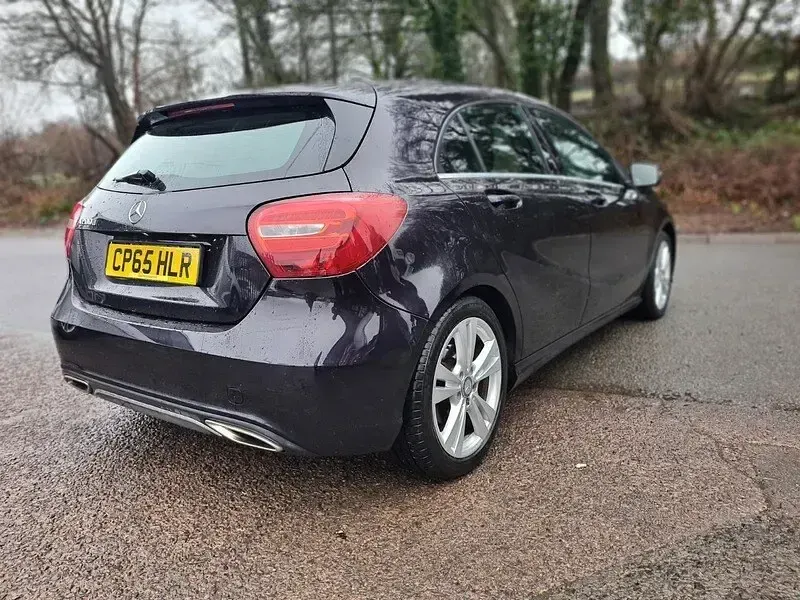 Used Mercedes A200 136 HP (100 kW) 2015 Purple Hatchback