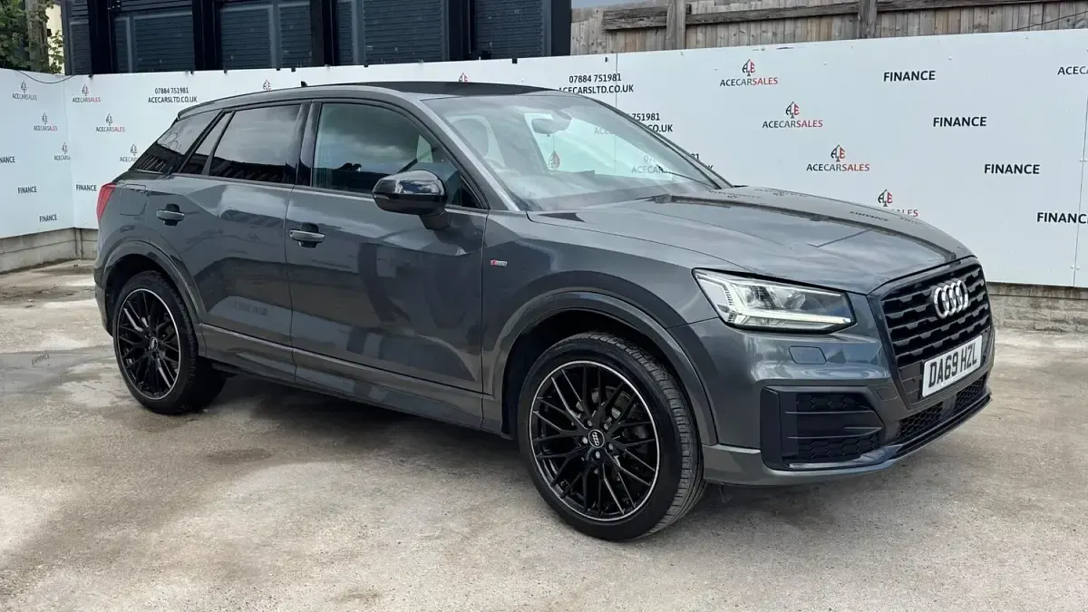 Used Audi Q2 Black Edition 150 HP (110 kW) 2019 Grey SUV