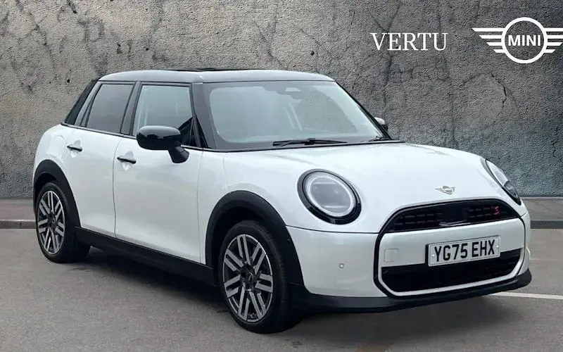 Used Mini Cooper Classic 150 kW (204 HP) 2025 Hatchback