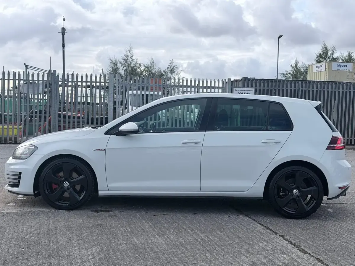Used VW Golf VII GTI 2015 White Hatchback