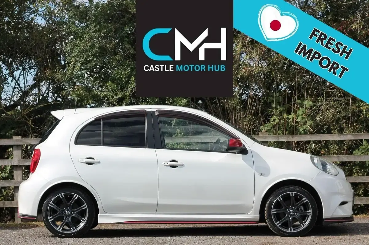 Used Nissan Micra Nismo 113 HP (83 kW) 2015 White Hatchback