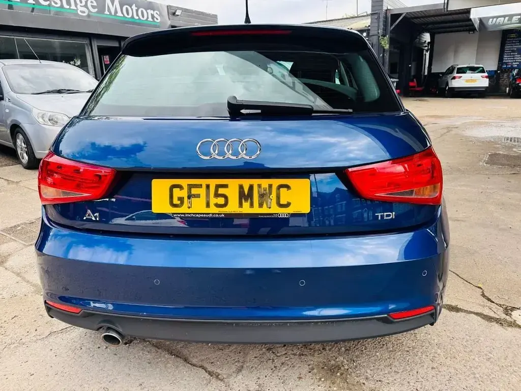 Used Audi A1 Sportback Sport 116 HP (85 kW) 2015 Blue Hatchback