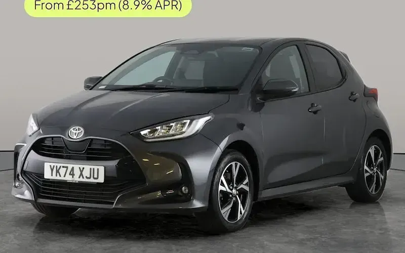 Used Toyota Yaris Design 116 HP (85 kW) 2024 Hatchback