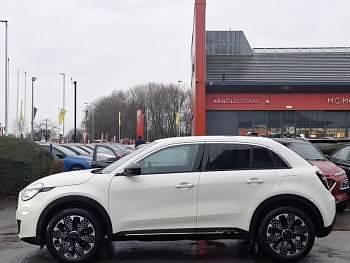 Used Fiat 600 La Prima 100 HP (73 kW) 2025 White SUV