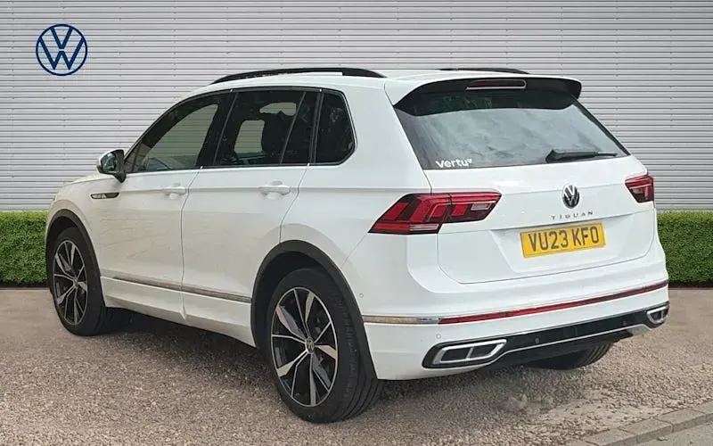 Used VW Tiguan R-line 150 HP (110 kW) 2023 White SUV
