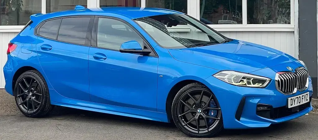 Used BMW 118 M Sport 140 HP (102 kW) 2020 Blue Hatchback