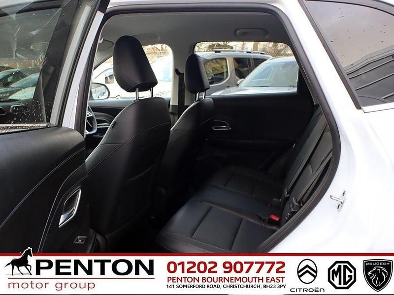 Used MG ZS Trophy 196 HP (144 kW) 2024 White SUV