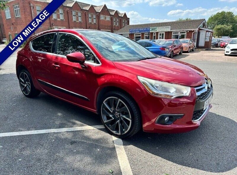 Red Used 2011 Citroën DS4 Hatchback | £2,995 (Fair price) - Image 1/4